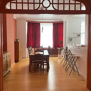 Appartement De Charme Dans Maison De Maître Bruxelloise, Bruxelles